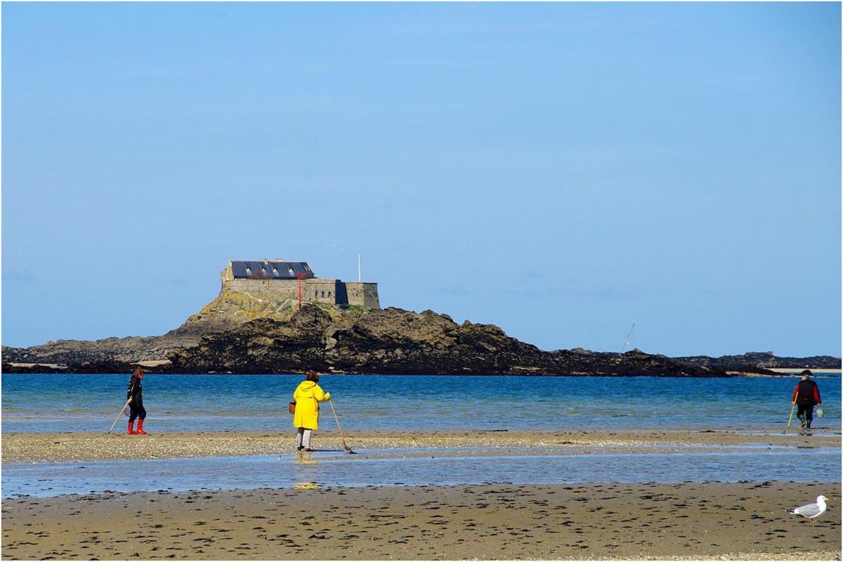Quartier Saint-Enogat Maison De Charme Proche Des Plages Dinard Exterior photo